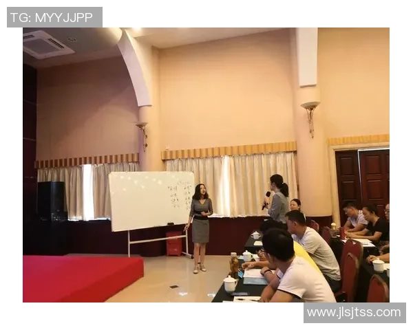 足球球星艾美尔的国籍背景和成就揭秘